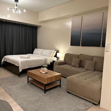 81 Newport Condominium Cluster 5 3A By Rechelle Nunag Pasay Exterior photo