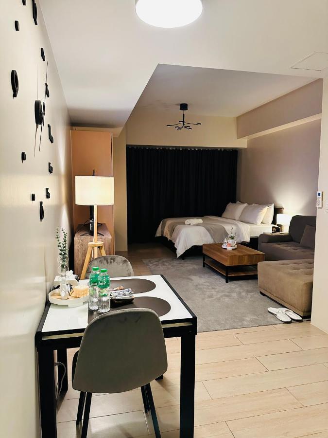 81 Newport Condominium Cluster 5 3A By Rechelle Nunag Pasay Exterior photo